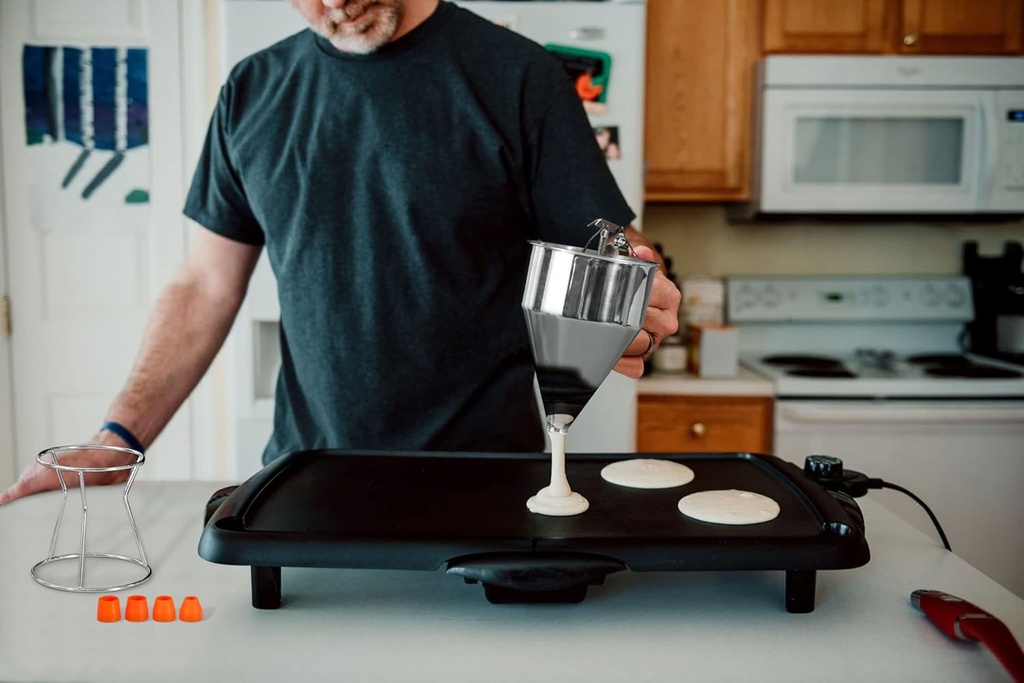 pancake-batter-dispenser-funnel-cake-mak-2.jpg