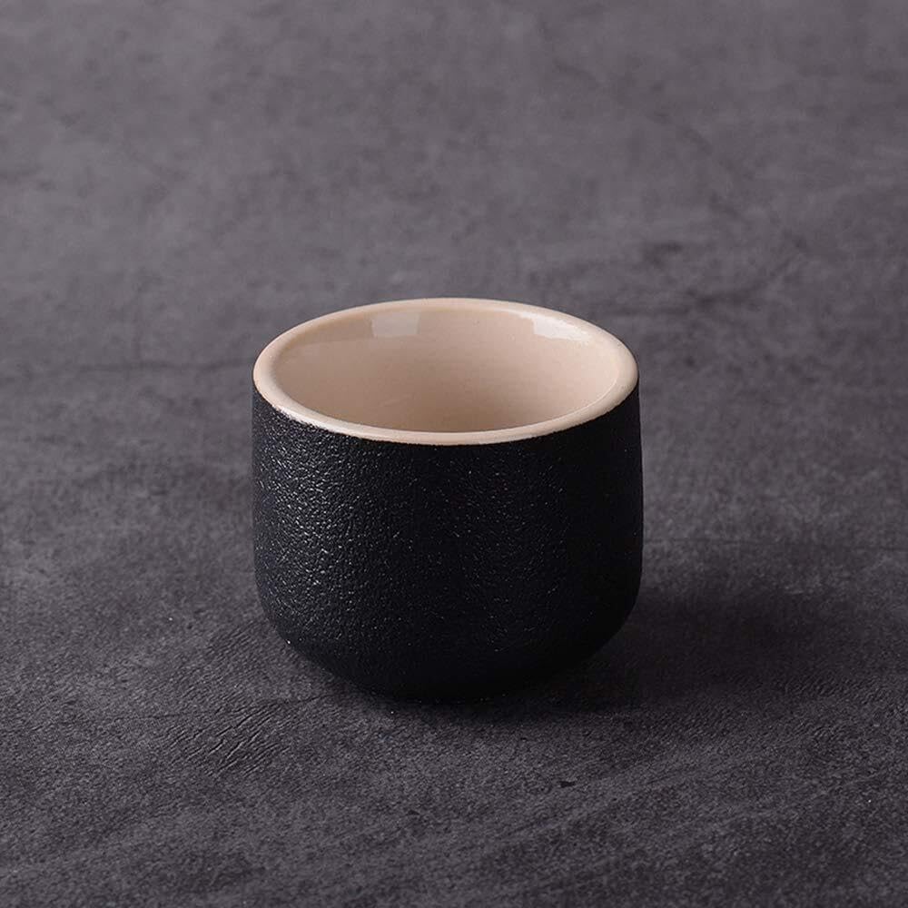 japanese-sake-set-traditional-black-sake-4.jpg
